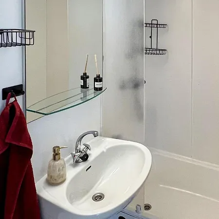 1 Bedroom In 公寓